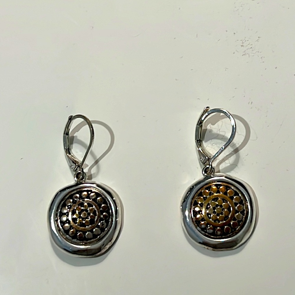 Ear rings